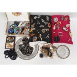 Assorted costume jewellery, brooches, necklaces, bangles, beaded necklaces etc (1 box)