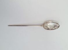 Georgian silver mote spoon with pointed finial cross and scroll piercing to spoon, maker's mark W.P,