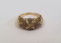 WITHDRAWN  - 14ct gold and diamond set cluster ring, 5g in total approx.