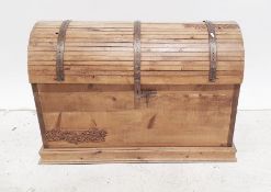 Modern dome-top trunk, plinth base, 92cm x 63cm