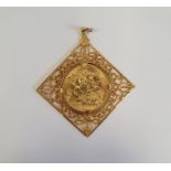 1966 gold sovereign mounted in a yellow metal pendant, diamond shapedCondition Report Total Weight