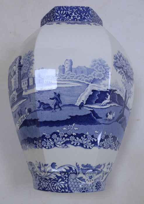 Pair of Spode blue and white lidded vases 'Italian' pattern, hexagonal shaped, 40cm high approx. (2) - Image 3 of 5