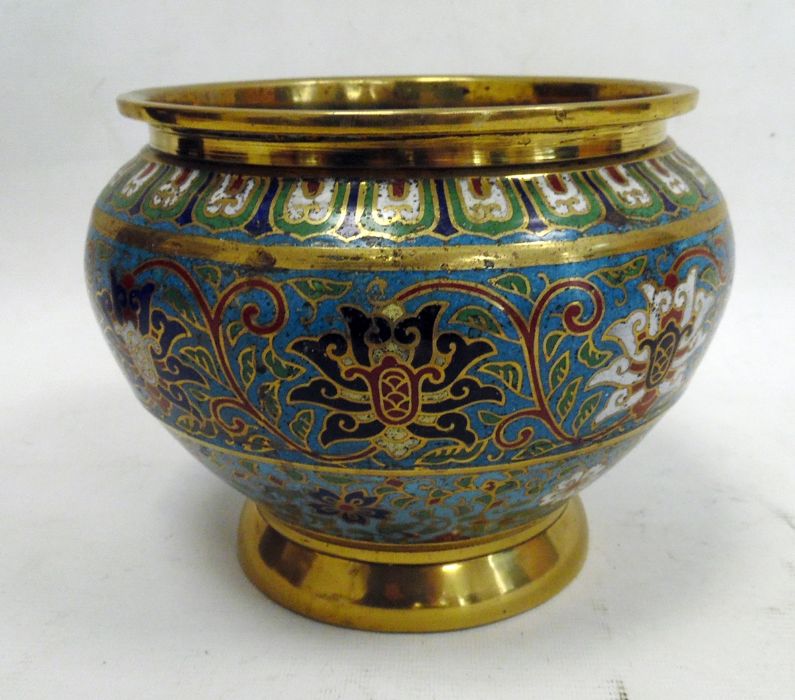 Chinese cloisonne enamel jardiniere, turquoise ground with scrolling lotus autour, 17cm high