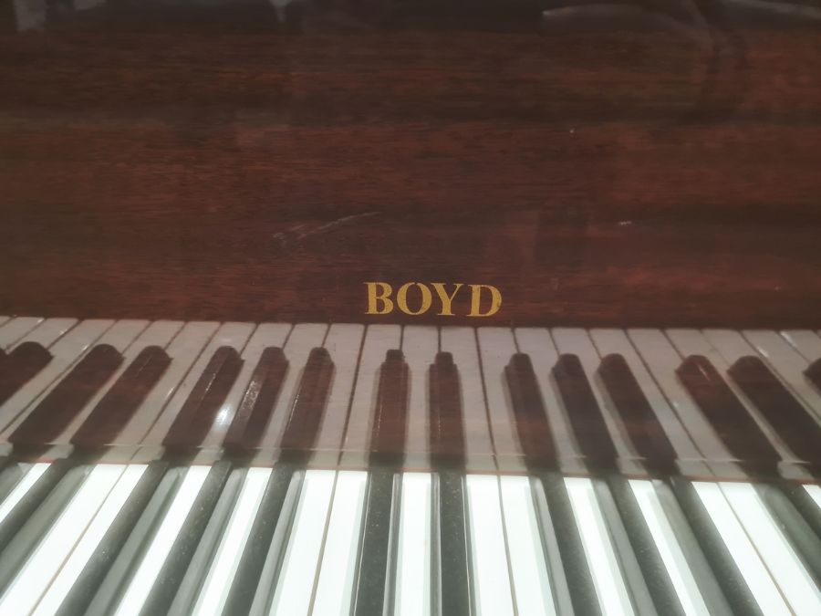 20th century mahogany baby grand piano by Boyd - Bild 2 aus 6