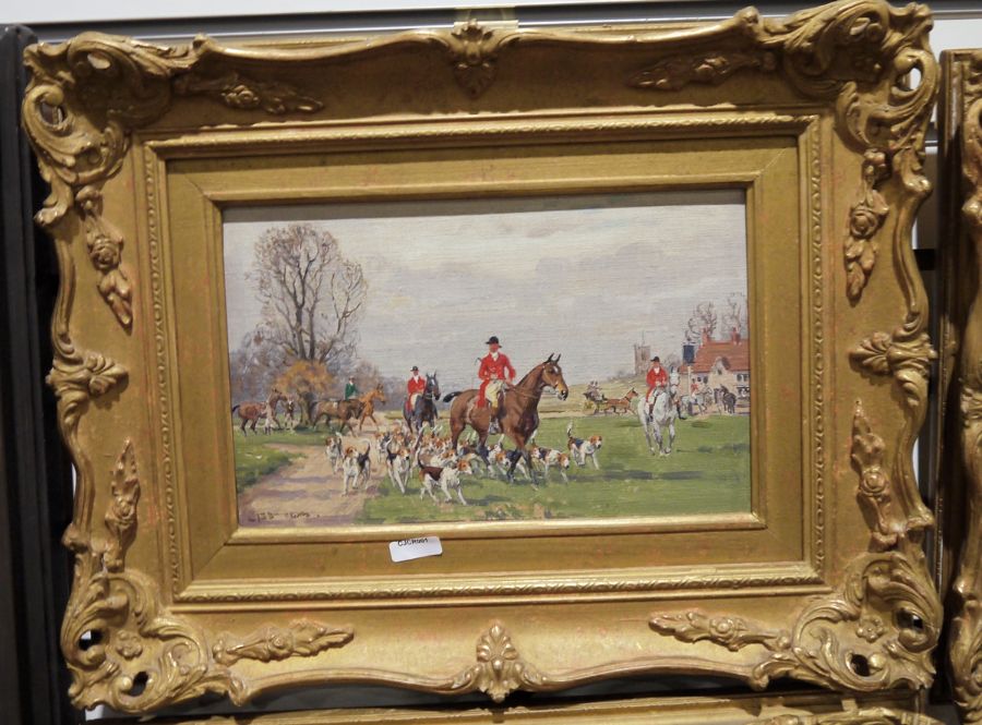 John Sanderson Wells (1872-1955) Pair oils on board Hunting scenes, Huntsmen and hounds on village - Image 4 of 4