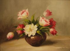 S Flieyl Fua(?) (20th century school) Oil on canvas Study of flowers in a vase, signed lower