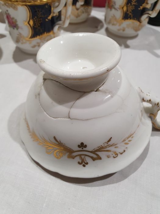 Coalport blue 'Batwing' pattern part dinner and tea service, numbered to reverse Y2665 (on some - Image 39 of 45