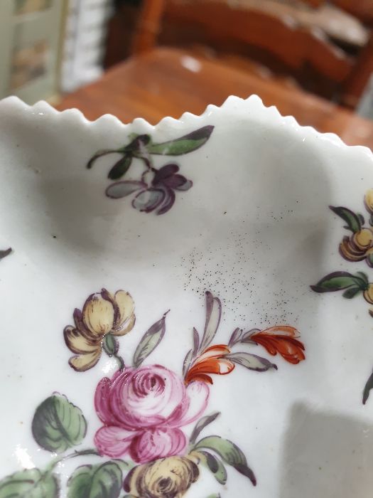 18th century porcelain pickle dish, leaf shaped with relief vein decoration to the underside, with - Image 4 of 4