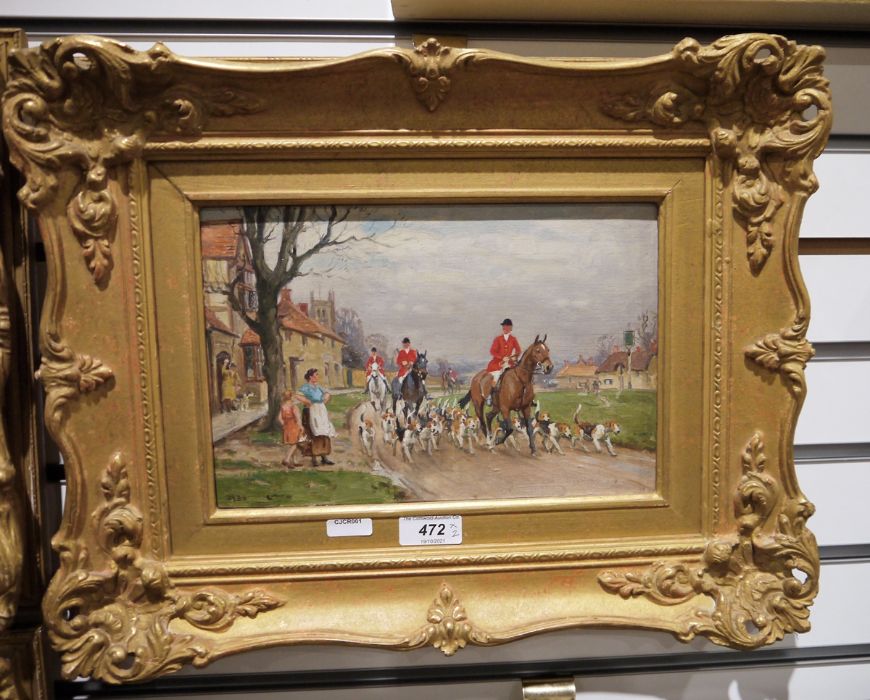 John Sanderson Wells (1872-1955) Pair oils on board Hunting scenes, Huntsmen and hounds on village - Image 3 of 4