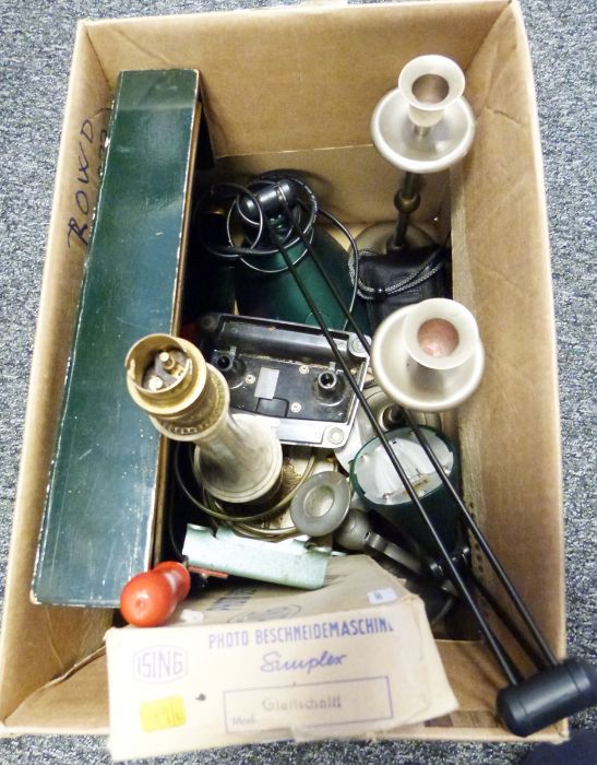 Bell & Howell USA Autoload projector model 256EX, a set of S. Bamfield weights together with various - Image 3 of 3