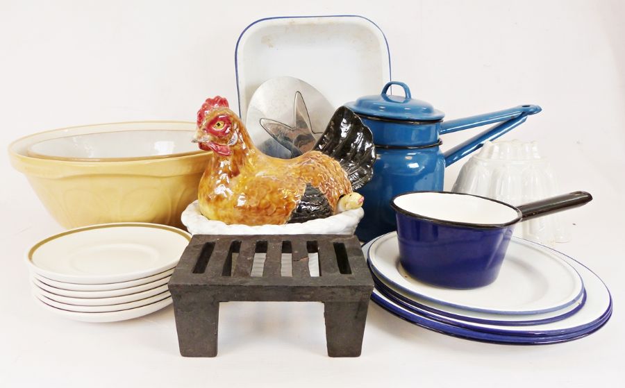 Poole pottery cups and saucers, a Dartington glass vase together with various china and glassware (4