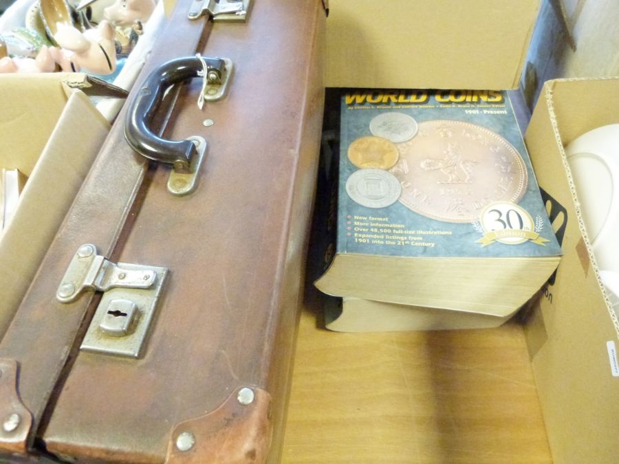Collection of empty coin albums and two World Coins catalogues - Image 5 of 5