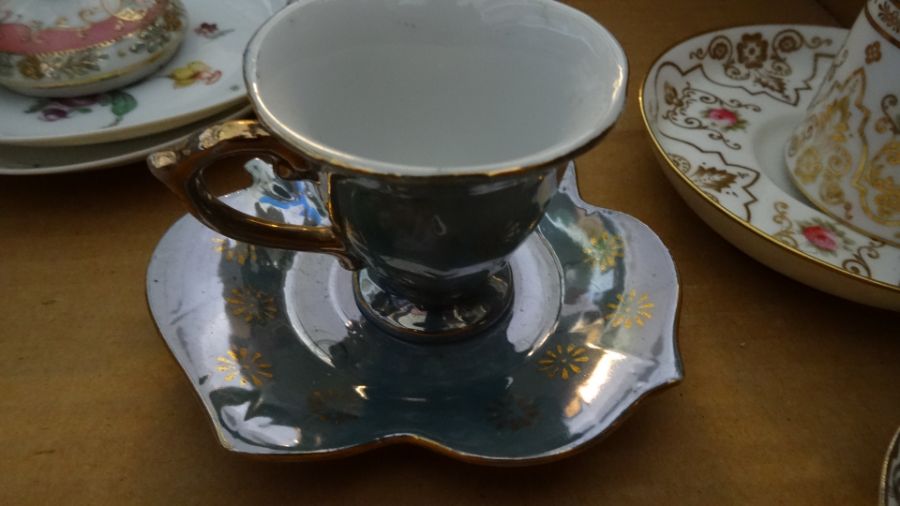 Collection of cups and saucers to include Nymphenburg, Royal Doulton, Shelley etc. together with - Image 19 of 21