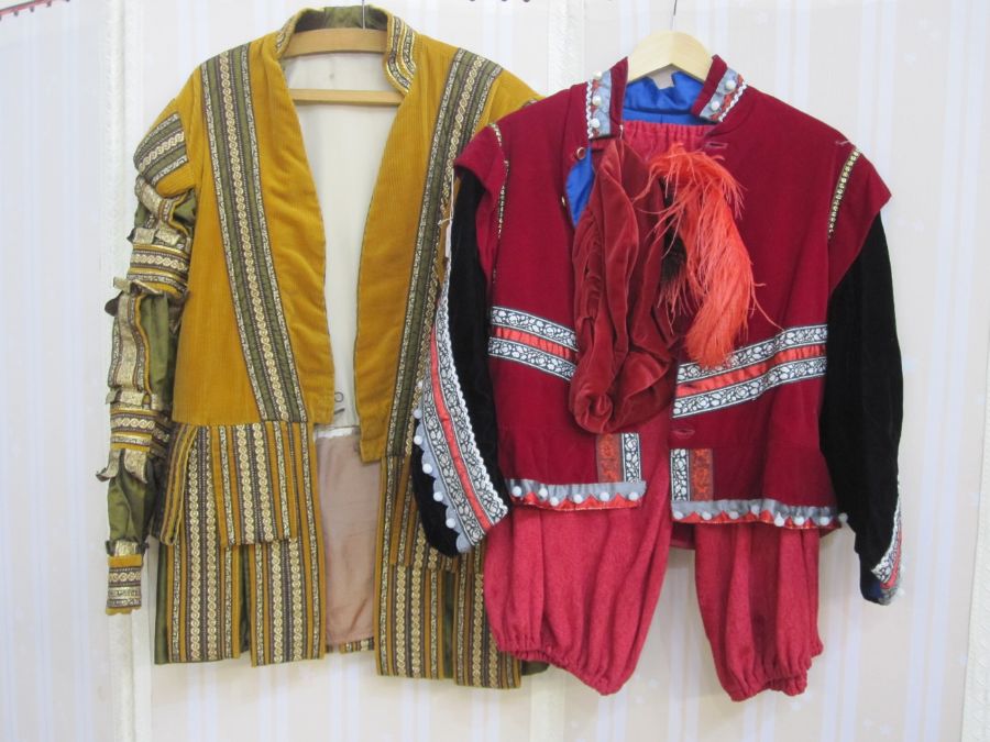 Assorted theatrical costume medieval, perhaps a Shakespearean play - quantity, image a selection