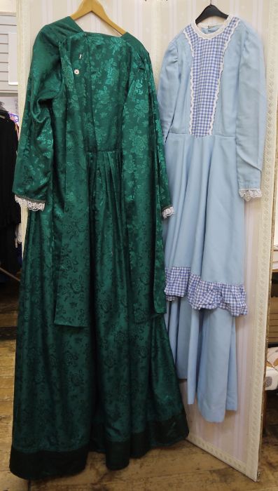 Assorted theatrical dress to include a Victorian-style skirt made for a bustle and a black - Image 4 of 6