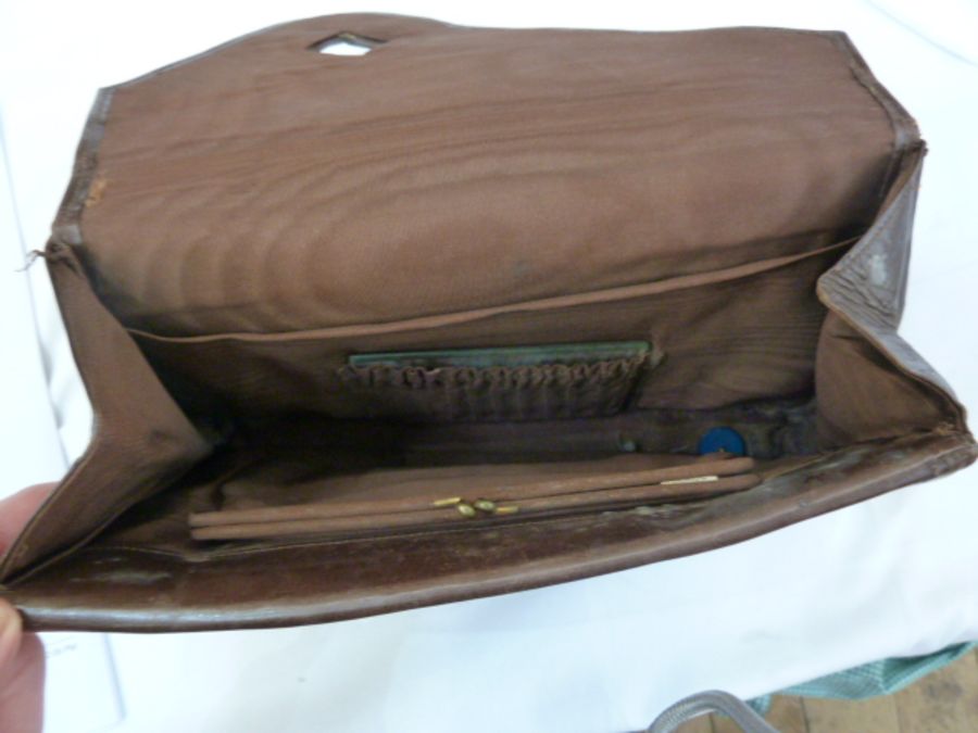 Brown leather vintage bag, the fixed bakelite handle formed as a running greyhound, the bakelite - Image 10 of 10