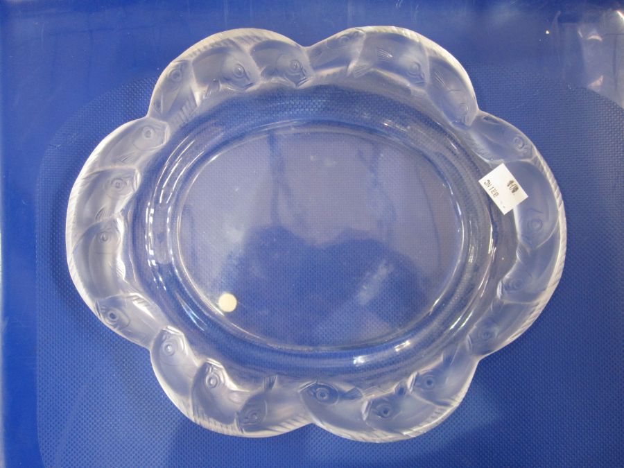 Lalique satin and clear glass oval dish, the six-lobed border embossed with leaping fish, 27cm wide - Image 2 of 2