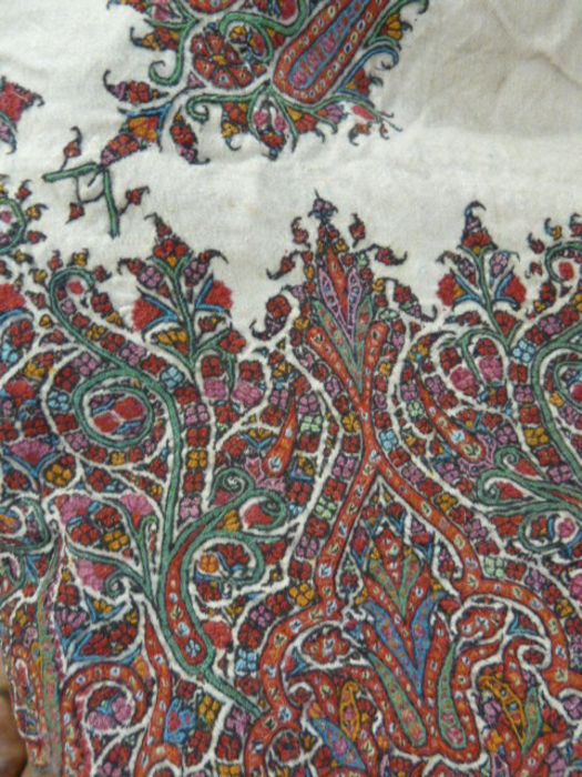 Paisley Kashmiri shawl, embroidered pattern on each side reversed,  so has to be folded with both - Image 6 of 8