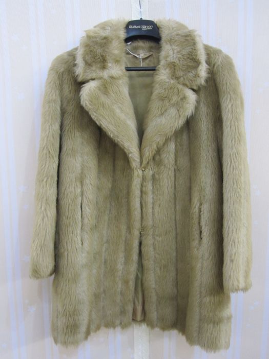 Vintage faux-fur coat, another and a vintage fur coat (3) - Image 3 of 3
