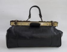 Edwardian small Gladstone bag with metal fittings Condition ReportPlease see additional images