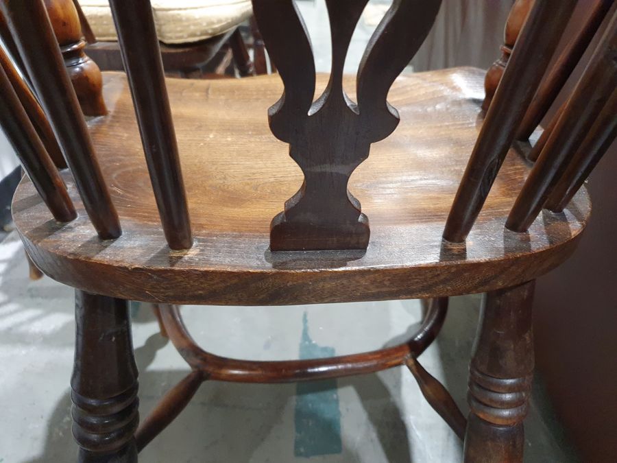 Pair of late 19th/early 20th century elm and yew windsor chairs, probably North East England/ - Image 12 of 23