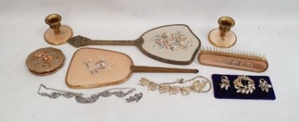 Dressing table mirror, matched dressing set, one compact and quantity of costume jewellery, and pair