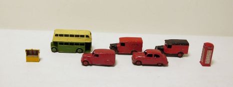 Quantity of loose diecast Dinky toys to include 2 x Royal Mail vans, green and brown double-decker
