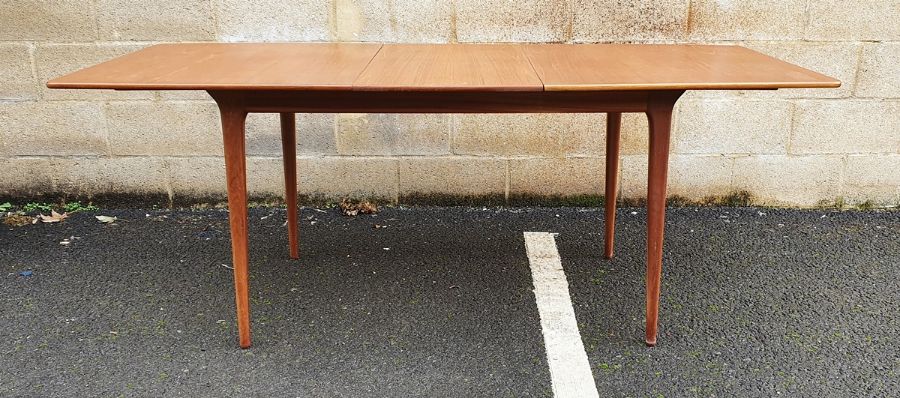 Mid century modern McIntosh teak extending dining table on tapering supports Condition - Image 2 of 7