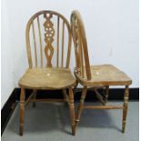 Pair of elm-seated wheelback child's chairs (2)