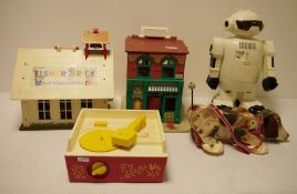 Quantity of toys to include Fisher Price 'Play Family School', Fisher Price 'Snoopy', Fisher