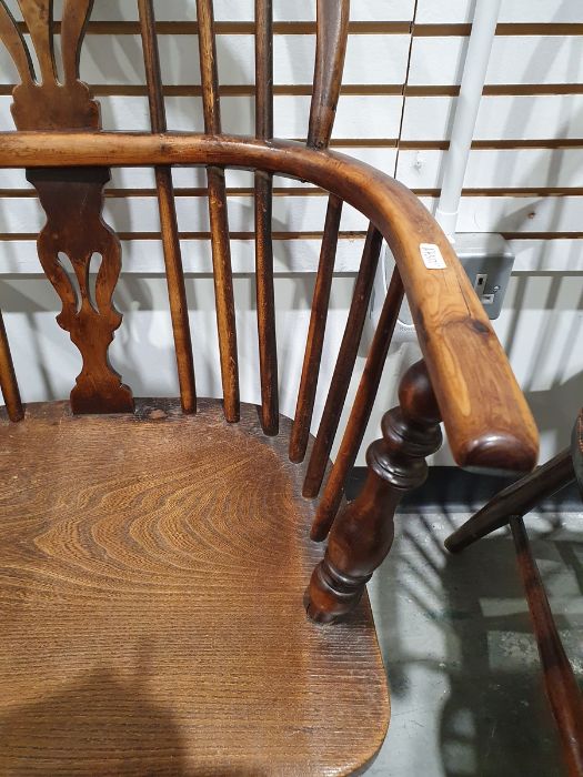 Pair of late 19th/early 20th century elm and yew windsor chairs, probably North East England/ - Image 18 of 23