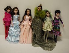 A large quantity of assorted Ellowyne Wilde and The Knightsbridge collection Dolls to include