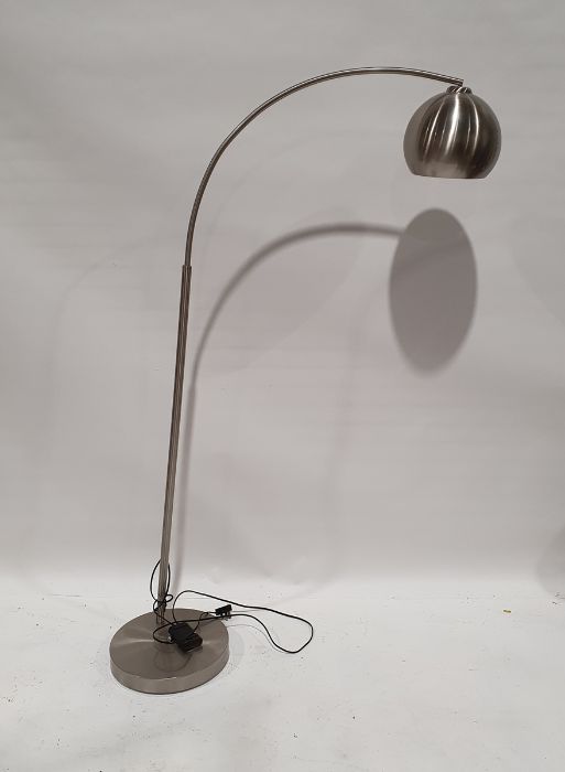 Modern floor lamp in brushed steel finish