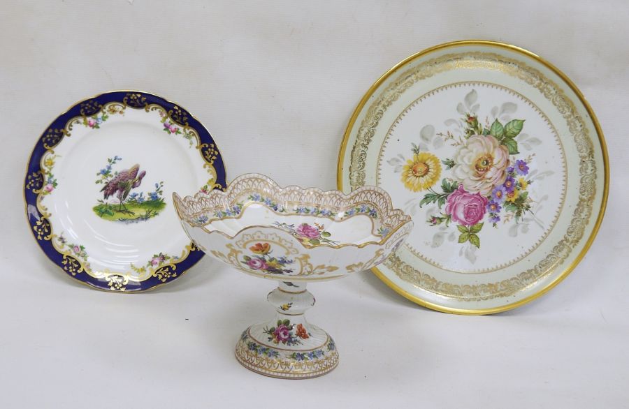 Continental Meissen-style pedestal bowl with floral decoration, a Minton decorative plate and a