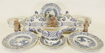 Pair of Masons Old Chelsea lidded tureens, Masons Old Chelsea dinner plates, a gravy boat and
