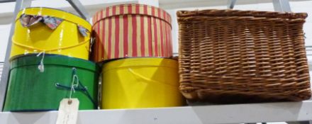 Assorted hatboxes, hats, wicker basket, etc (5)