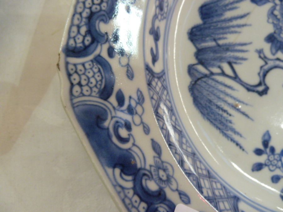 Set of three 18th century/early 19th century Chinese porcelain plates, octagonal with underglaze - Image 6 of 6