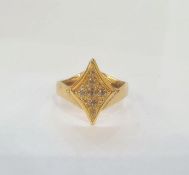 9ct gold and diamond dress ring, set old cut stones in lozenge setting to the top of the