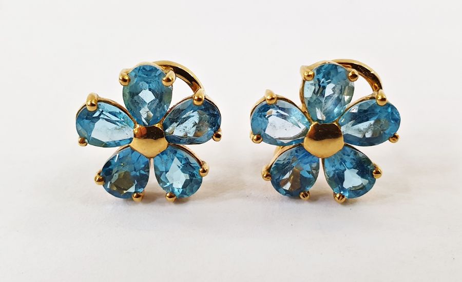 Pair 18K gold and turquoise stone, possibly tourmaline, flowerhead pattern earrings, each having