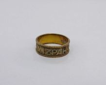 18ct gold mizpah ring, 4.3g approx.