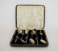 Set of six 1920's Chinese silver spoons, lilypad and floral decorated, marked 'HM', 2ozt approx,