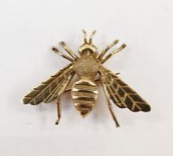 9ct gold single bee brooch, 3.5g