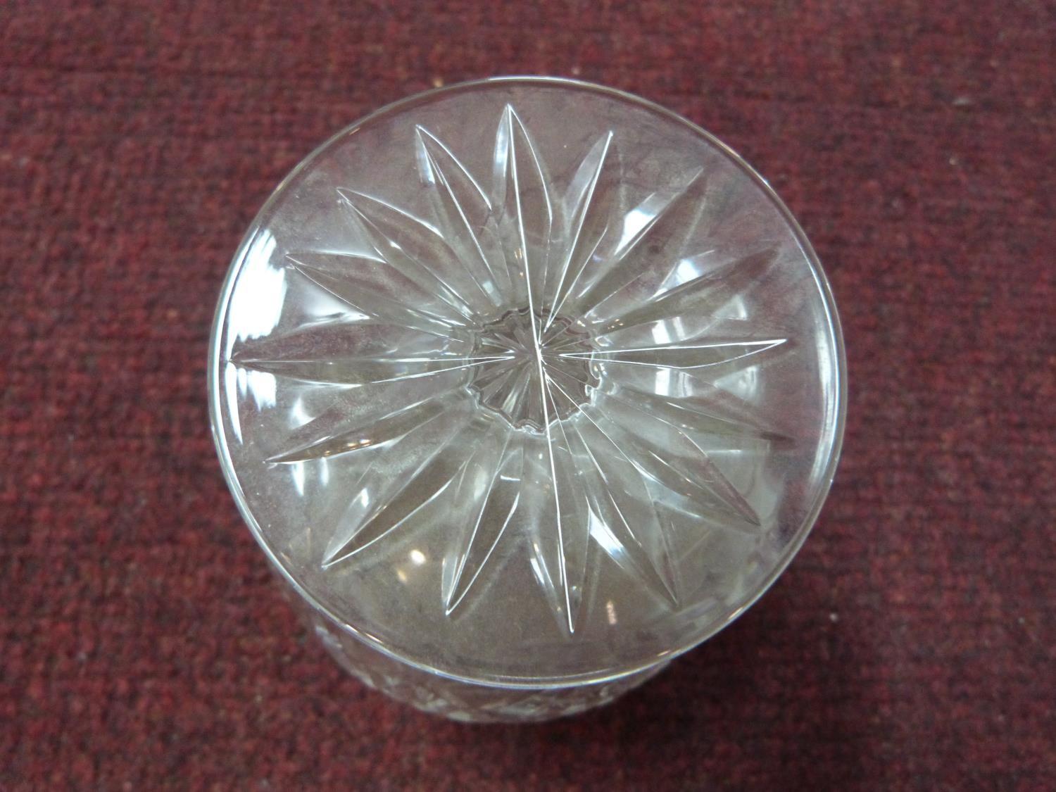 A set of five cut crystal stemmed whisky glasses with star cut bases. H12cm. - Image 3 of 4