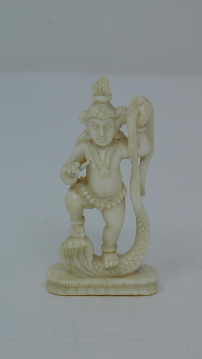 Two antique ivory carved statues, one of the buddha and one of a Hindu deity depicted holding a - Image 8 of 11