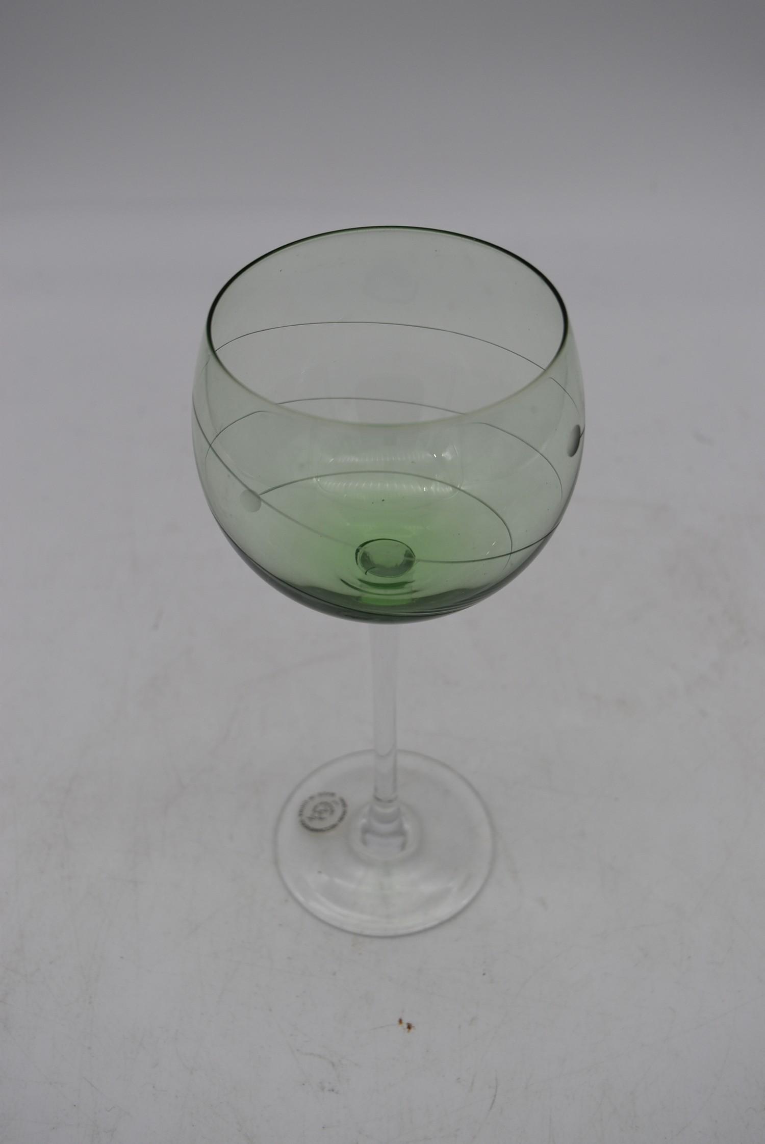 A set of four crystal coloured wine glasses. H.23cm - Image 10 of 11