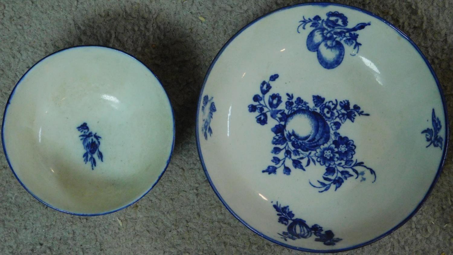 A collection of 18th century blue and white porcelain. Including a blue rimmed hard paste - Image 3 of 4