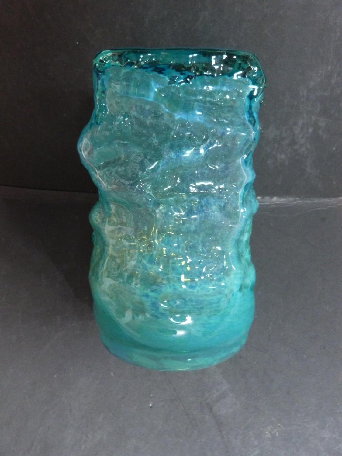 A vintage Mdina glass Michael Harris style blue yellow abstract art glass vase. H 16cm. - Image 3 of 6