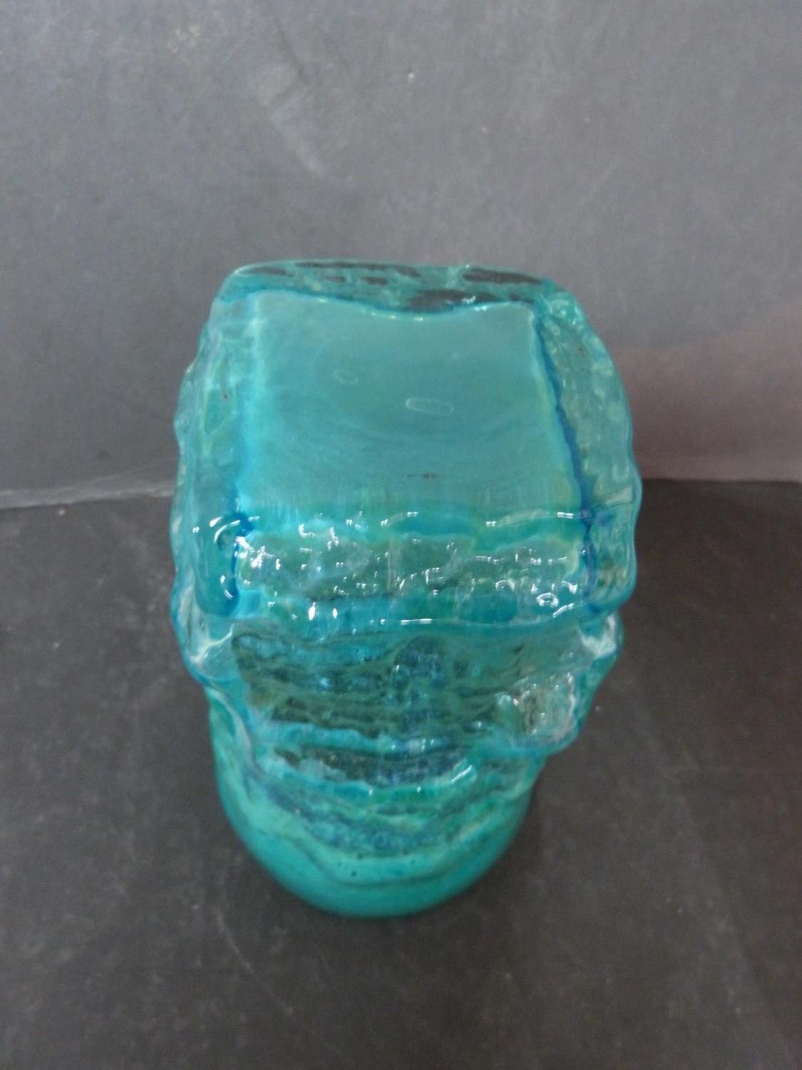 A vintage Mdina glass Michael Harris style blue yellow abstract art glass vase. H 16cm. - Image 4 of 6