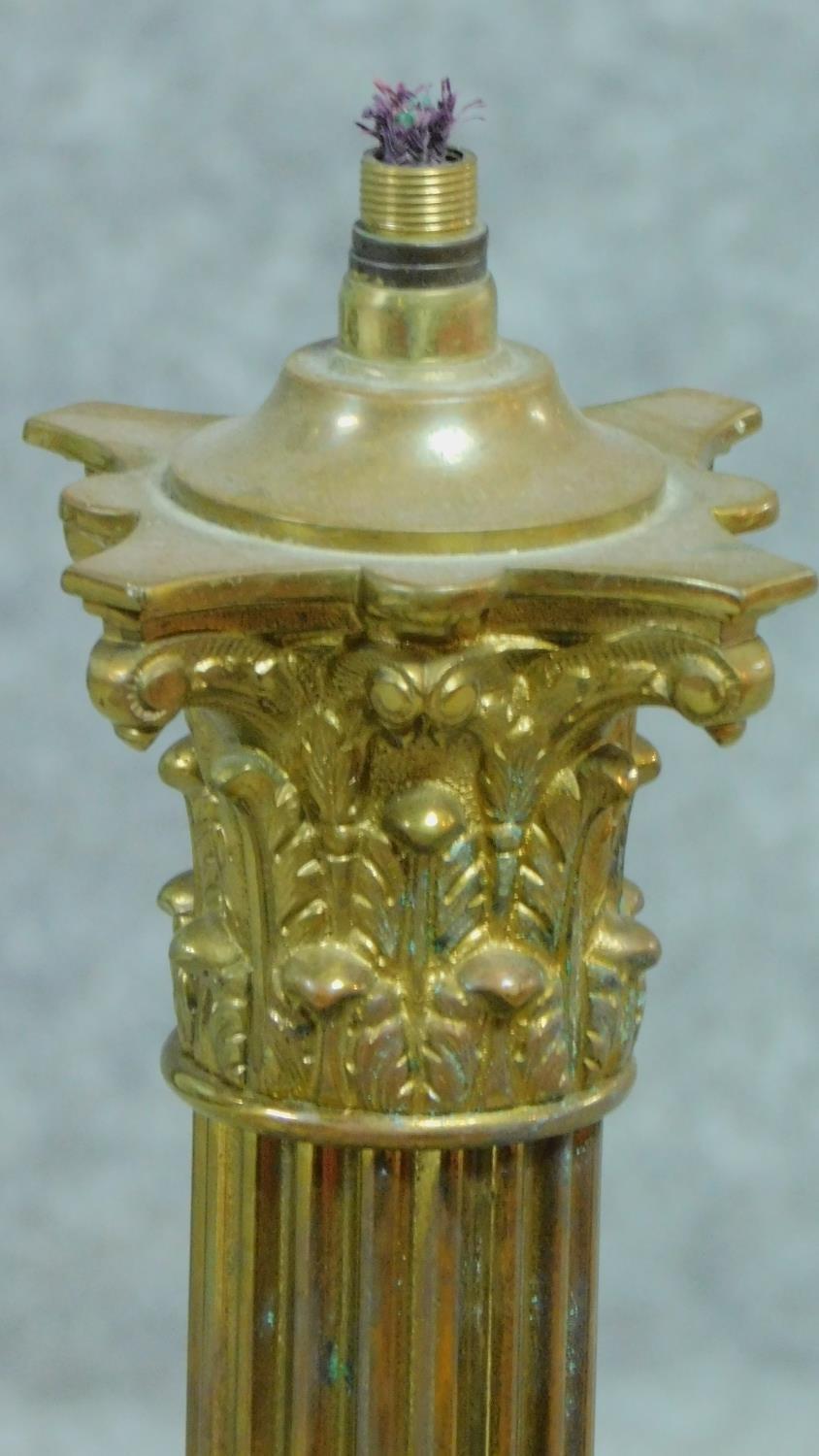 An antique cast brass Corinthian column lamp base. H.50cm - Image 2 of 3