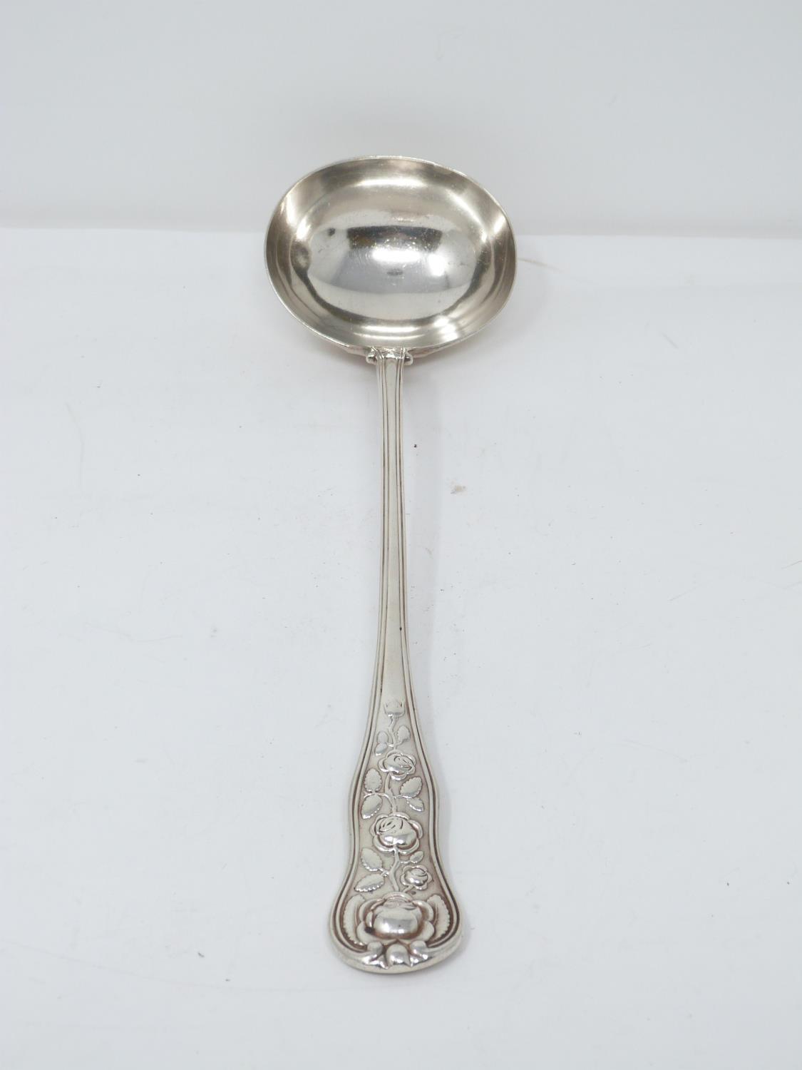 An early Victorian sterling silver soup ladle. Hallmarked: HI IL for John & Henry Lias, London 1845. - Image 2 of 8